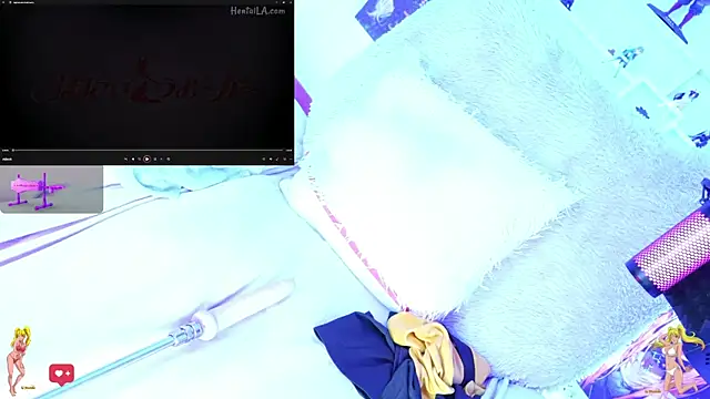 Kira-- webcam