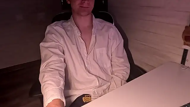 Einar_Nut live cam on StripChat
