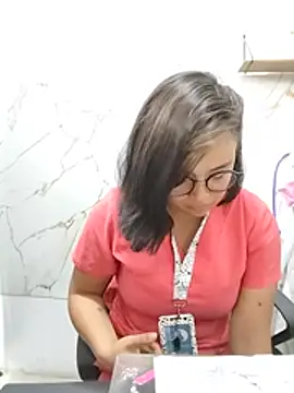 Melany-1 live cam on StripChat