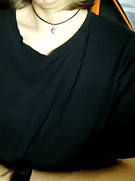 Aashikalaa webcam