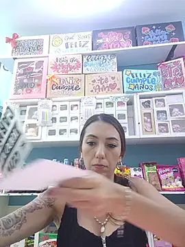 LunaZambrano