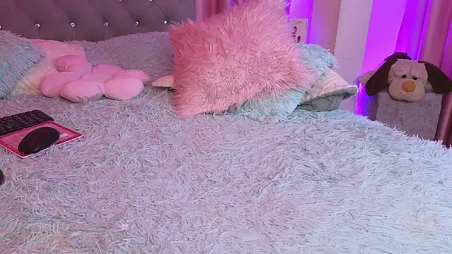 Emiily_Scott1 webcam