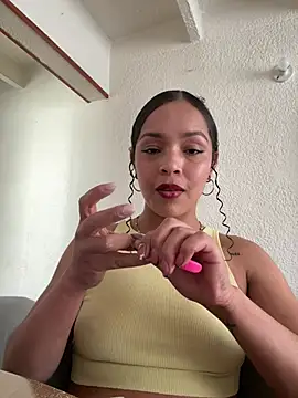 Yasmin777_ webcam