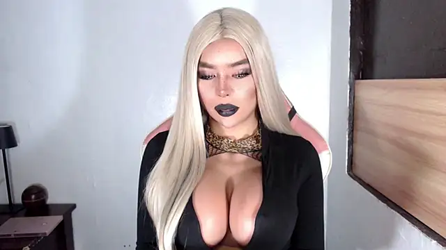 Model: NataliaFernandezz