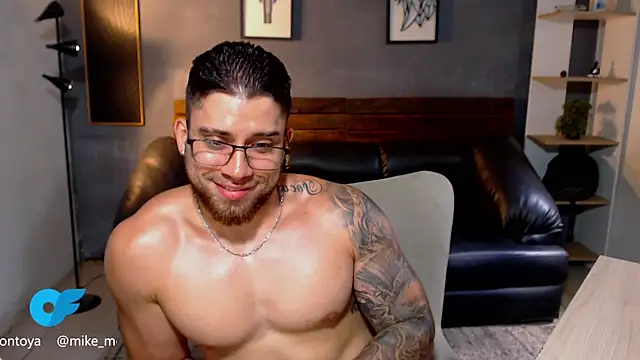 Mike_montoya01 webcam