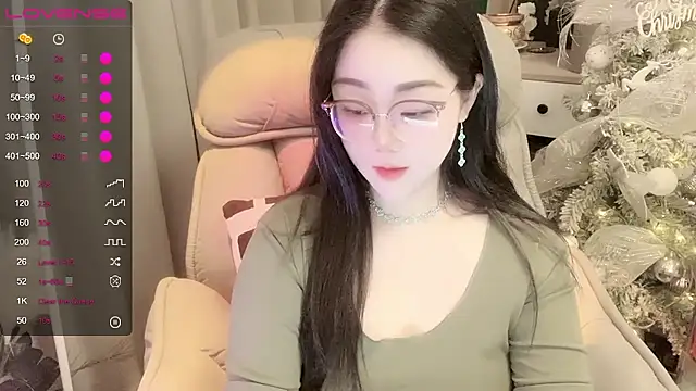 Monica-666888- webcam