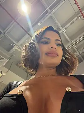 Irina_Velvett webcam