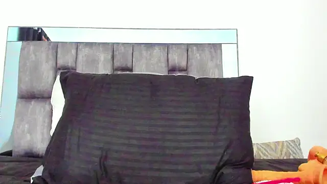 alyssia_ocean webcam