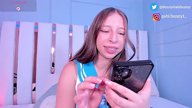 gabi_bunny webcam