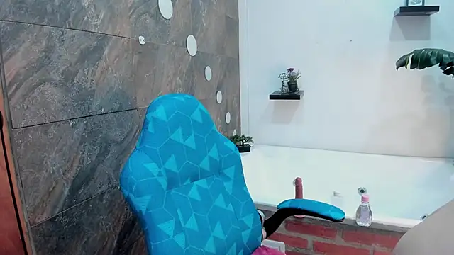 Heidy_Wells webcam