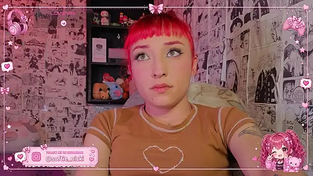 NickiYoung webcam
