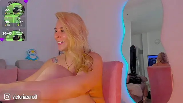 Vickyallien webcam