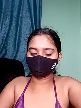shrutee12 webcam