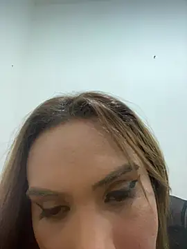 Jullyanaximeness webcam