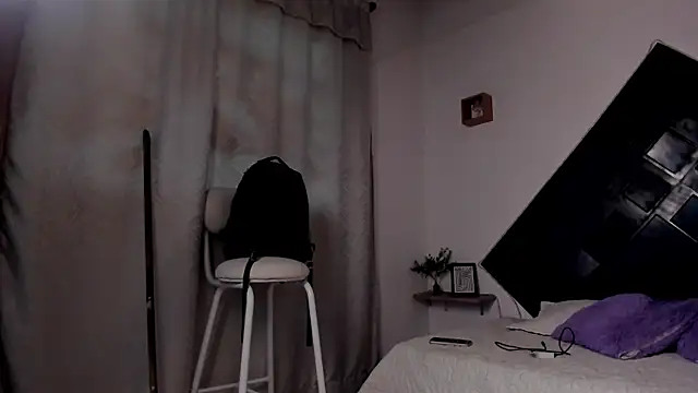 Sarah_miel webcam