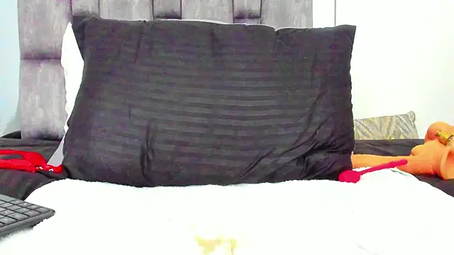 alyssia_ocean webcam