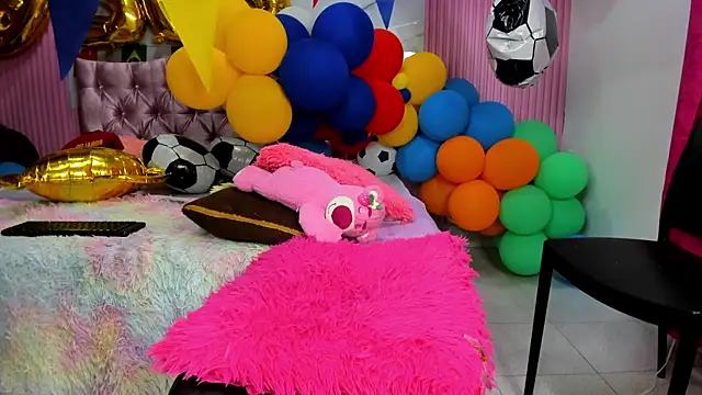 Mindy_19 webcam