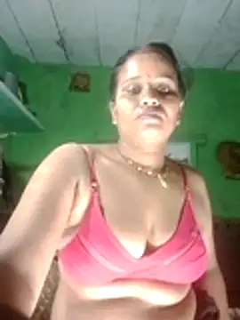 Shivani09900 webcam