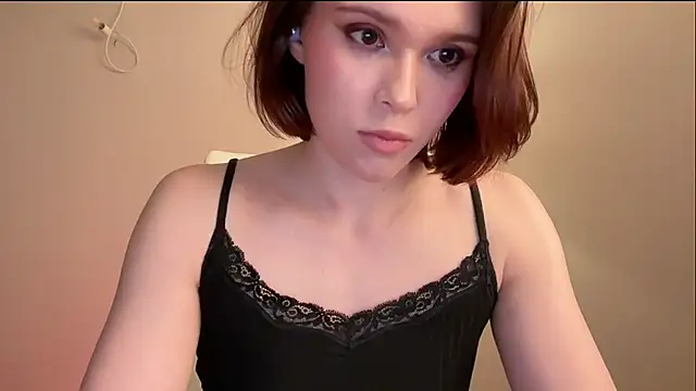 stacyluxxe webcam