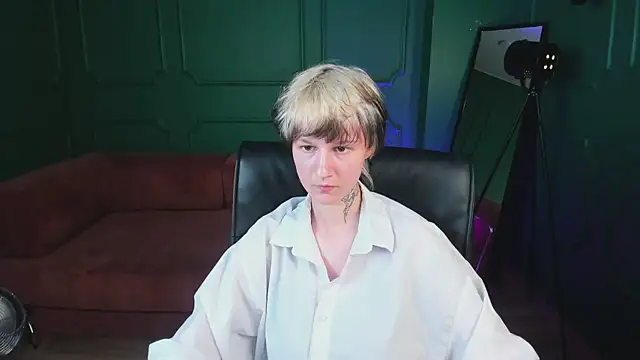 Senpai_Sins webcam