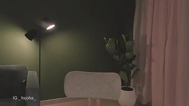 Lovinggirl_ webcam