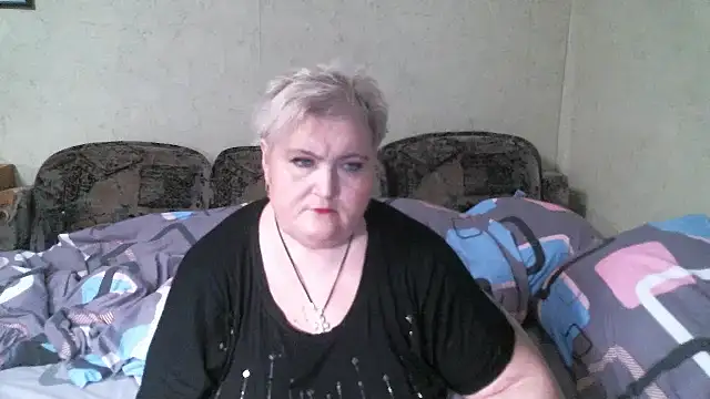 Lana555 live cam on StripChat
