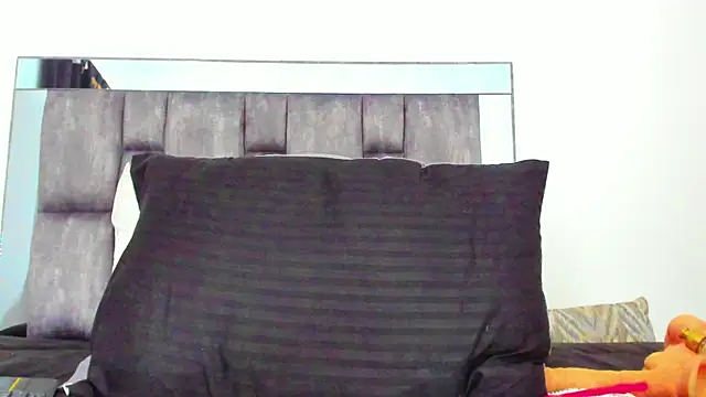 alyssia_ocean webcam