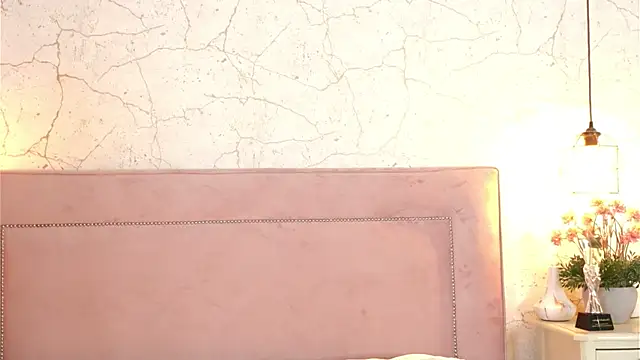 ChannelAngeless live cam on StripChat