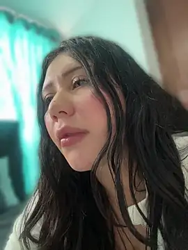 Valerie- live cam on StripChat
