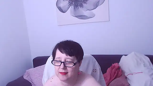 ChristaRose live cam on StripChat