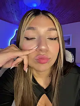 isabella18_pink (F teen) - Show pussy baby