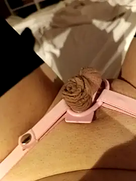 ClaudiaBarnes2014 webcam