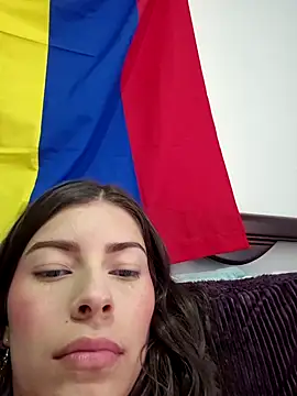 irisbound (F young) - Oil in my tits