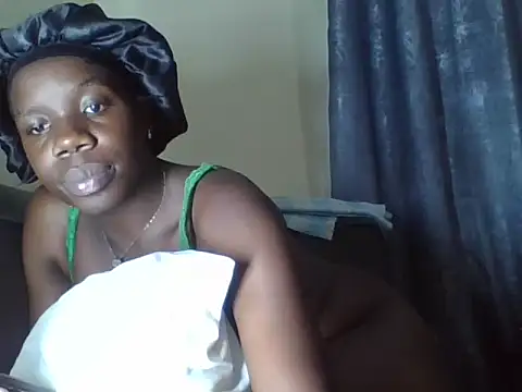thick_me- (F young) - new here show me love sweet tippers