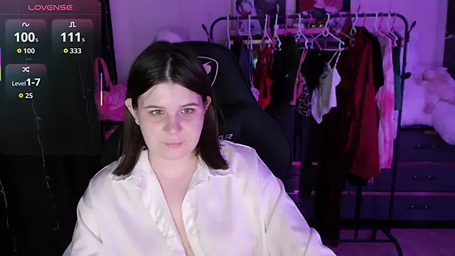 AmyVibess webcam
