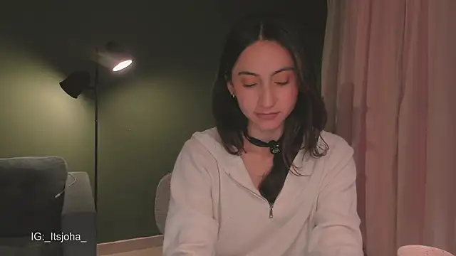 Lovinggirl_ webcam