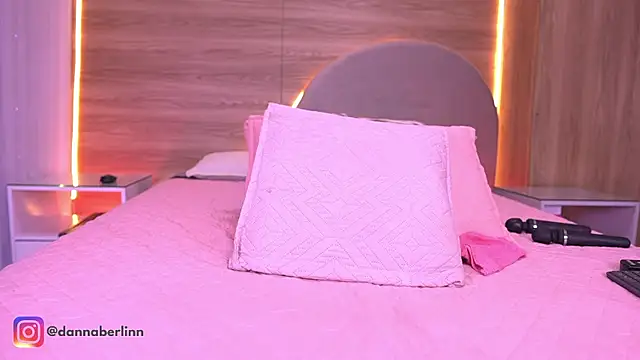 danna_berlin_ webcam