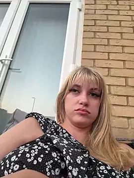 LustfulLuna_ webcam