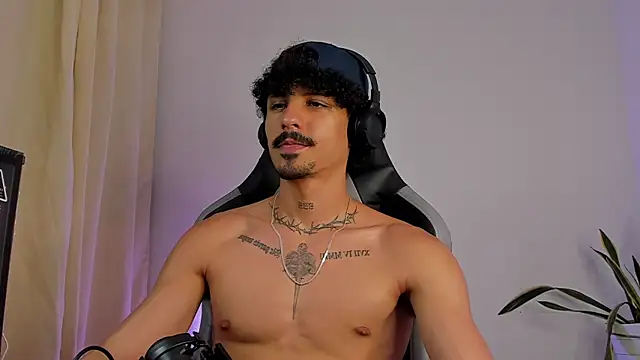 Lukeetaylor webcam