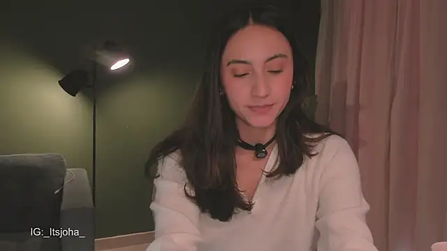 Lovinggirl_ webcam