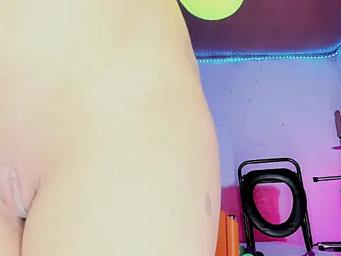 karol_stom webcam