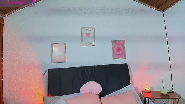 samm_curvy webcam