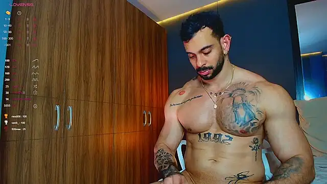 massimo_visconti Live Web Cam Show