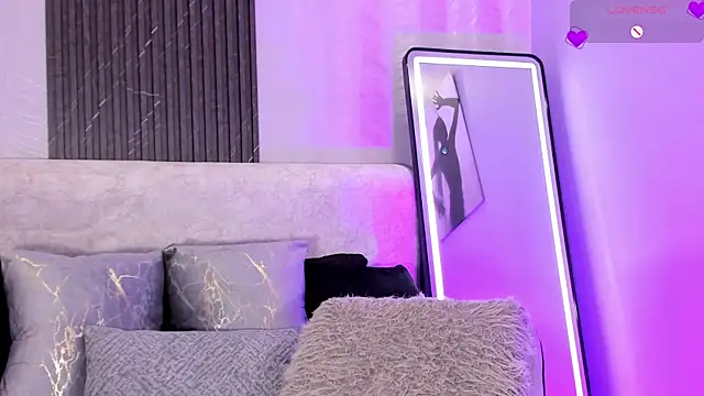 zoe_martins_ webcam