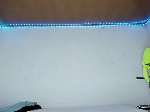 karol_stom webcam