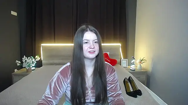 MavkaCute webcam