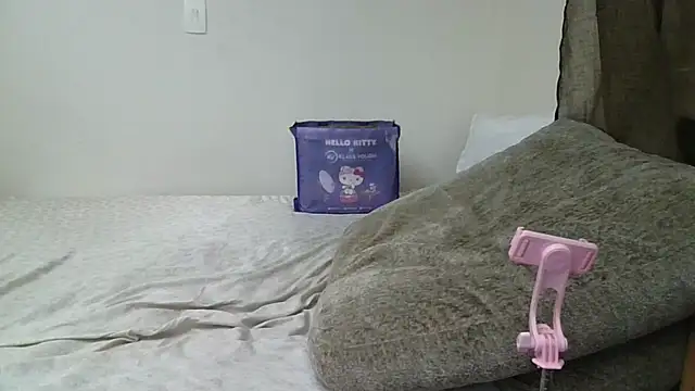 GabriellaManhaes webcam