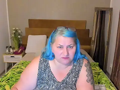 Sugarmommy_69X webcam