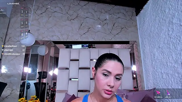 stefanyruizz (F milf) - RUB MY ASSHOLE 🍑🔥👅