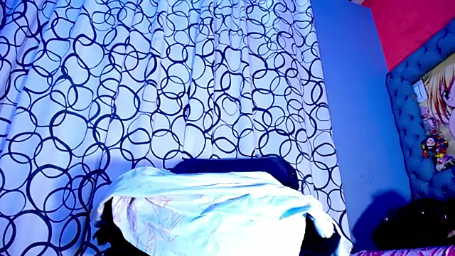MariannaGotica live cam on StripChat